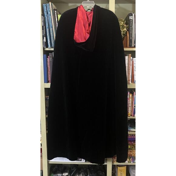 1980s Vintage JS Collections Black Velvet Long Maxi Opera Cloak Hooded Cape - S - Picture 4 of 7